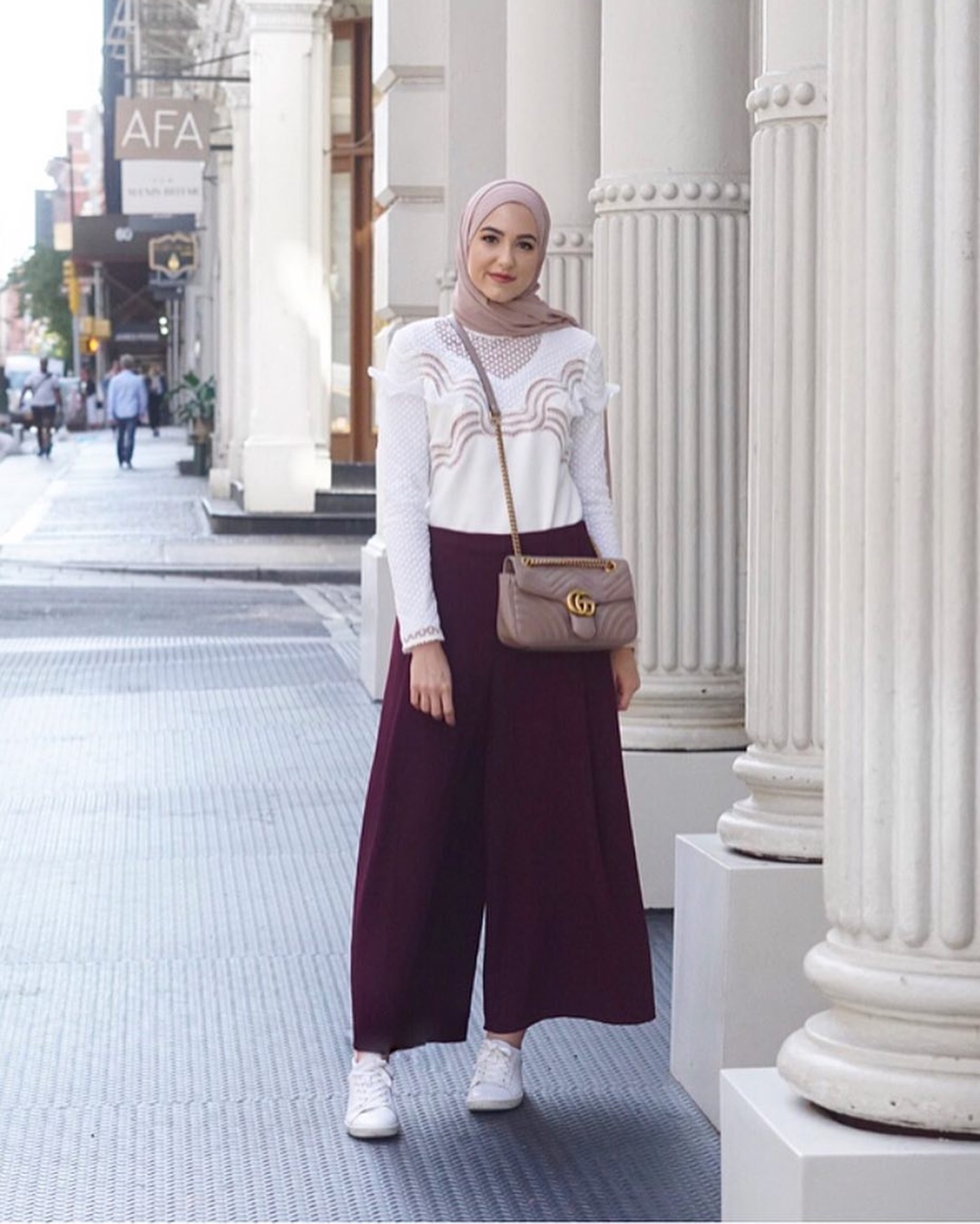 5 Hijabi Instagram Accounts To Follow - Hijab Fashion Inspiration