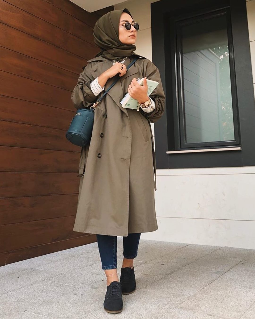 Winter Office Wear: Modest Outfit Ideas - Hijab Fashion Inspiration