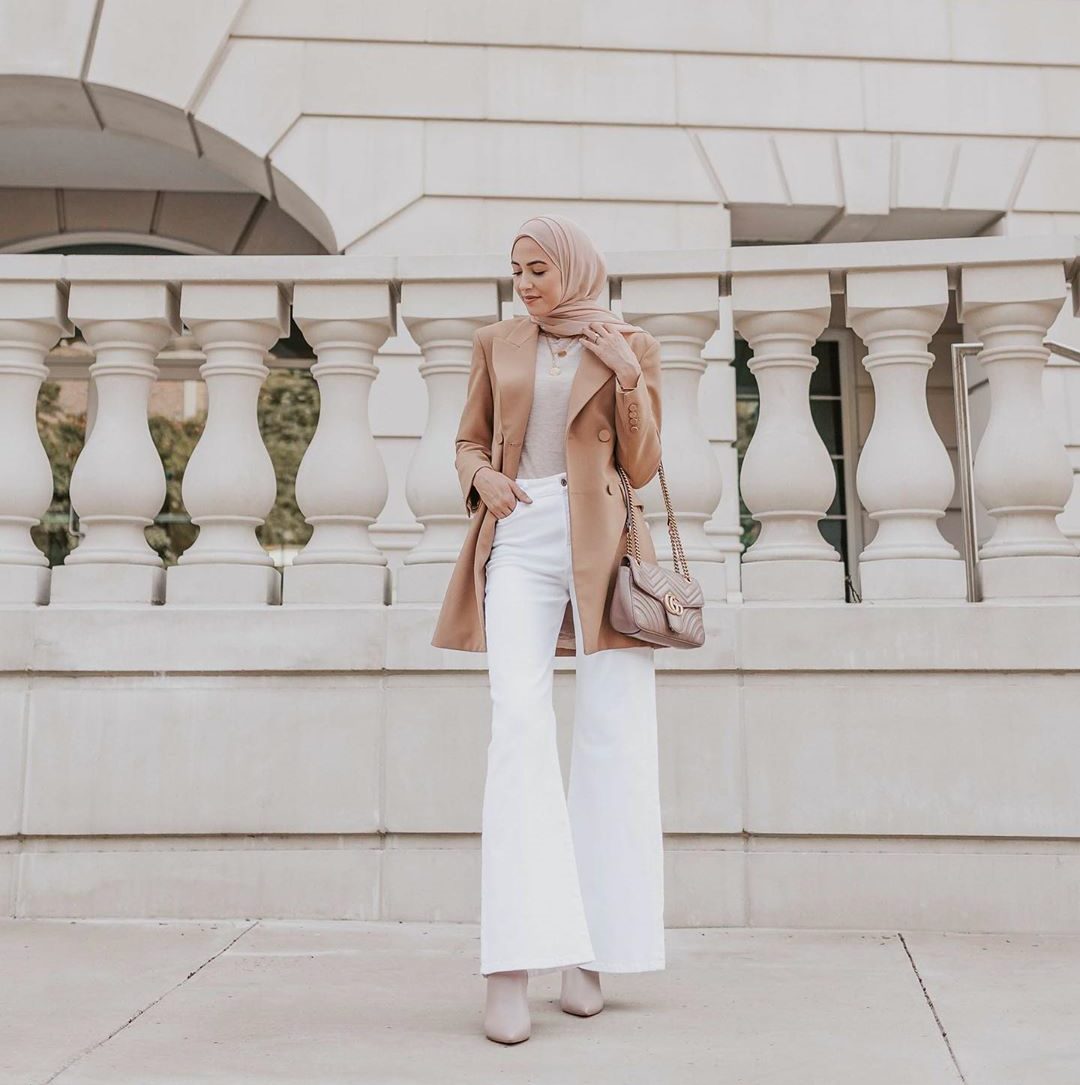 15 Looks That Prove White Pants Add So Much Style - Hijab Fashion ...