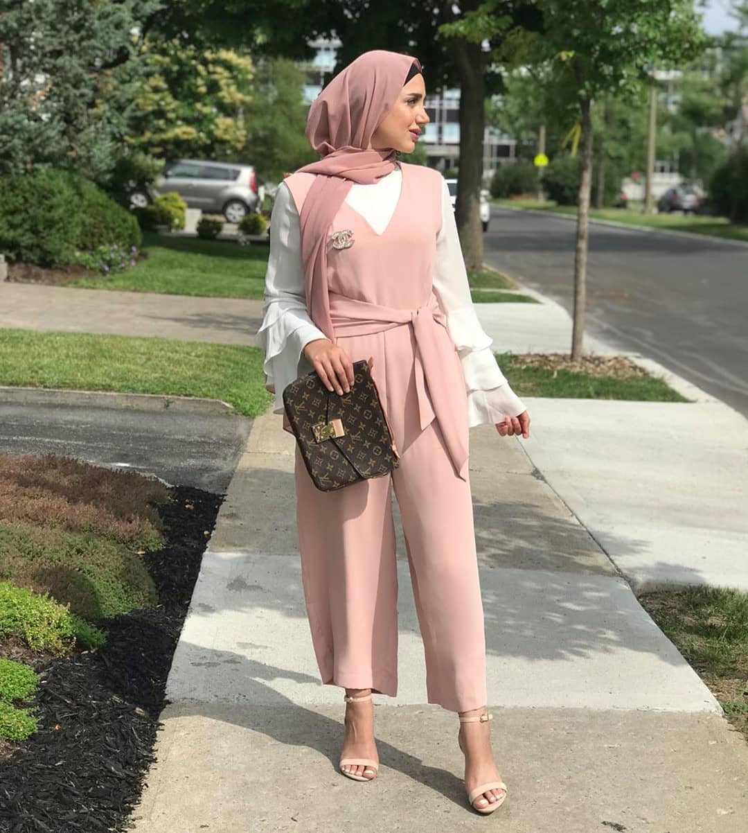 Pastel Favorites All The Ways To Wear Pink Hijab Fashion Inspiration