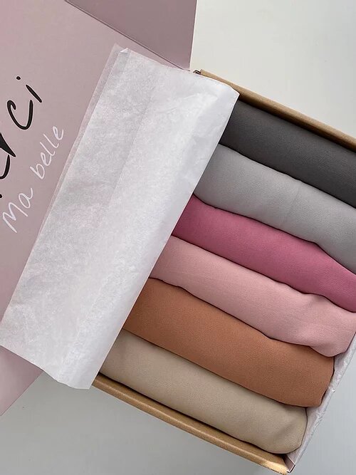 Beautiful Hijab Boxes To Treat Yourself With - Hijab Fashion Inspiration