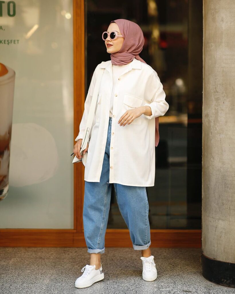 15 Stylish Boyfriend  Jeans  Outfit Ideas Hijab  Fashion 