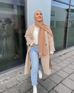 30 Casual Everyday Winter Outfit Ideas - Hijab Fashion Inspiration