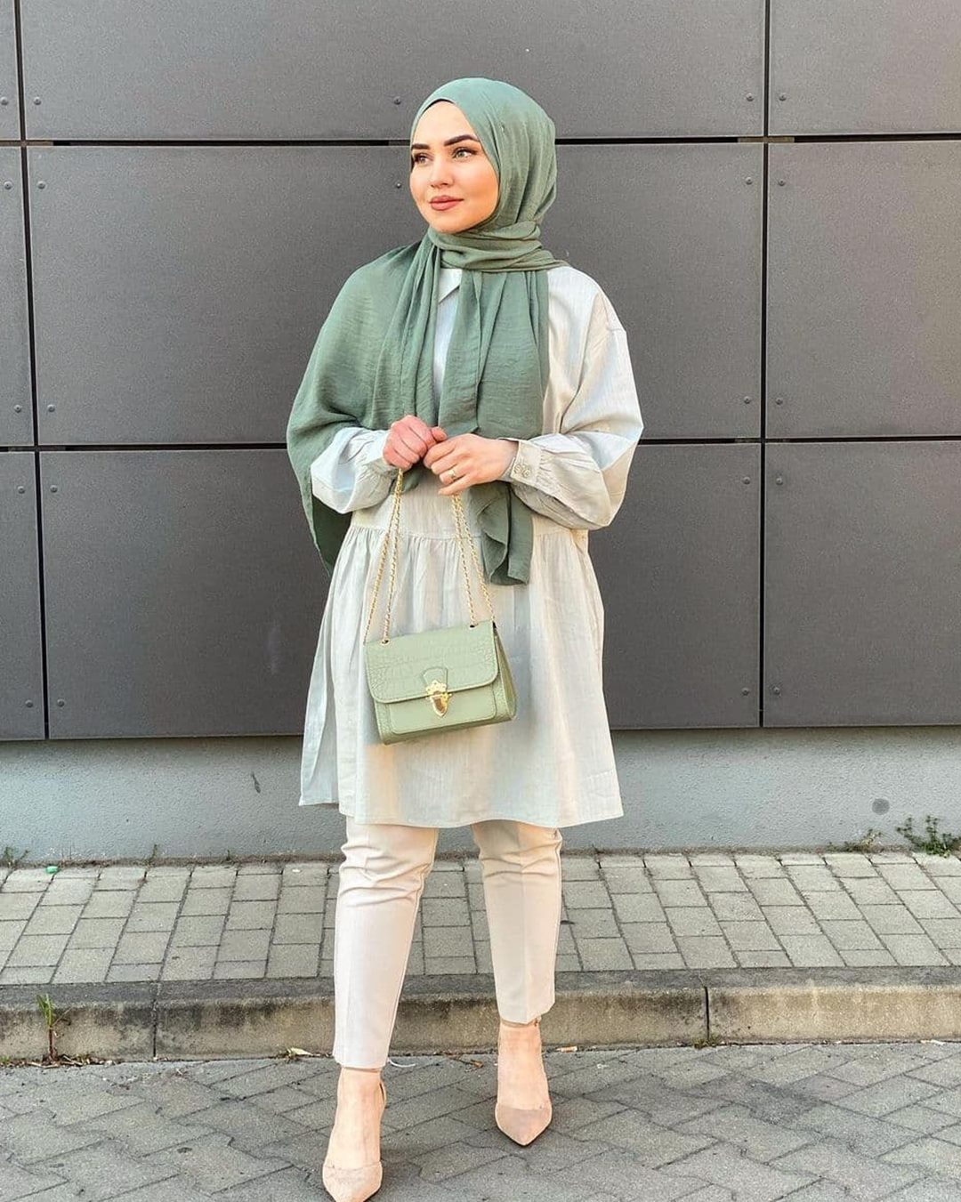 30 Hijabis Summer Everyday Outfit Ideas - Hijab Fashion Inspiration