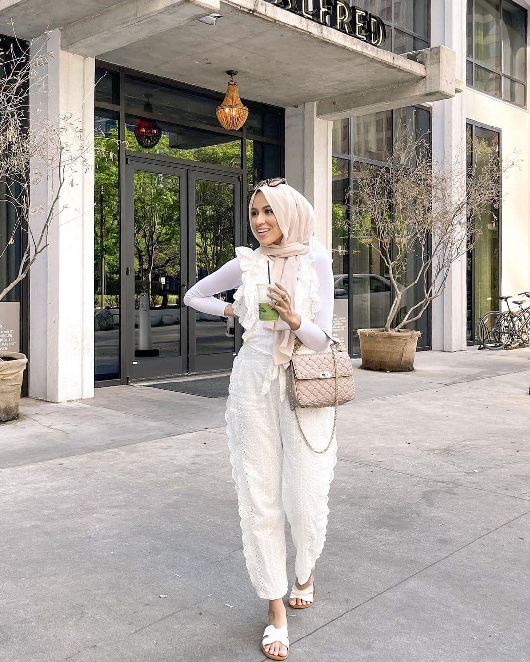 30 Hijabis Summer Everyday Outfit Ideas - Hijab Fashion Inspiration