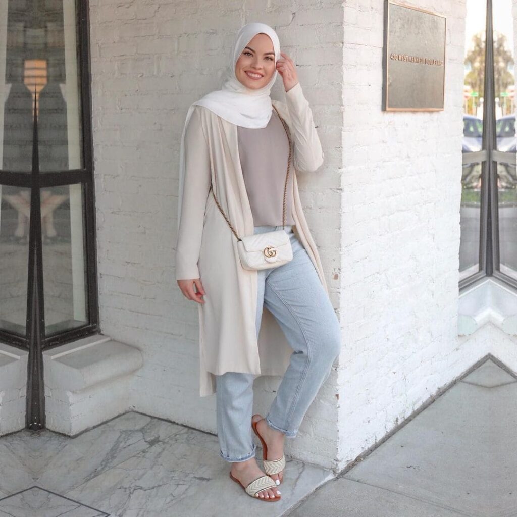 Omaya Zein's Everyday Casual Outfit Ideas - Hijab Fashion Inspiration